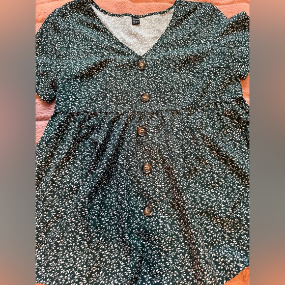 SHEIN maternity button peplum top - Picture 5 of 5